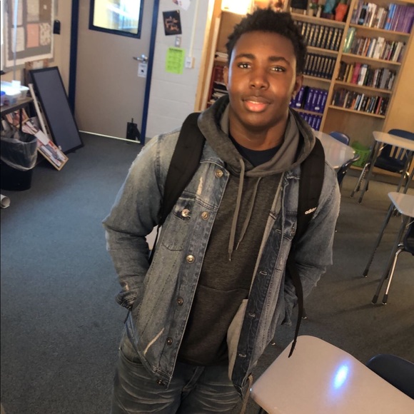 Profile Picture of Victor Emmanuel (@kvngvic21) on Poshmark