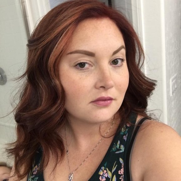 Profile Picture of Marie Widing (@reemarie04) on Poshmark