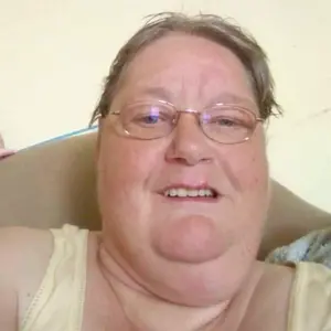 Profile Picture of Rosaline Timoner (@timoner07) on Tiktok