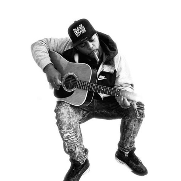 Profile Picture of Lawrence Williams (@lawrencewill446) on Poshmark