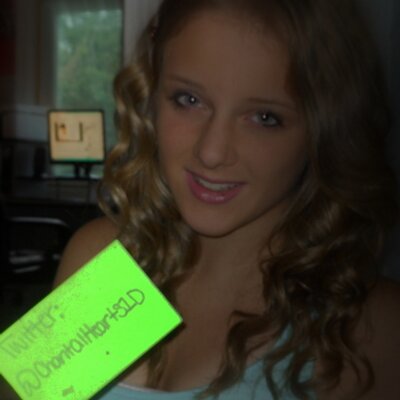 Profile Picture of Chantal Michaud † (@ChantalHearts1D) on Twitter