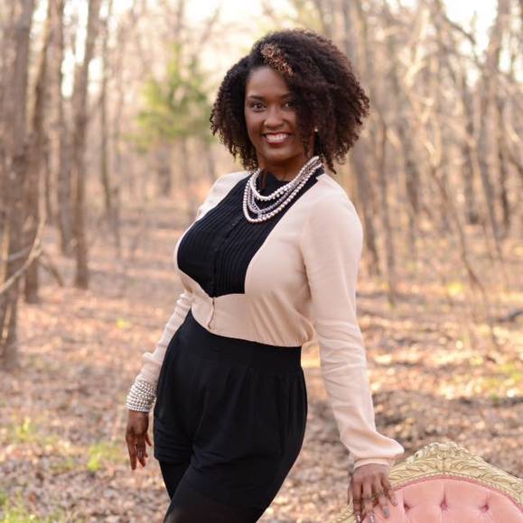 Profile Picture of Corrin Torrence (@corit1) on Poshmark