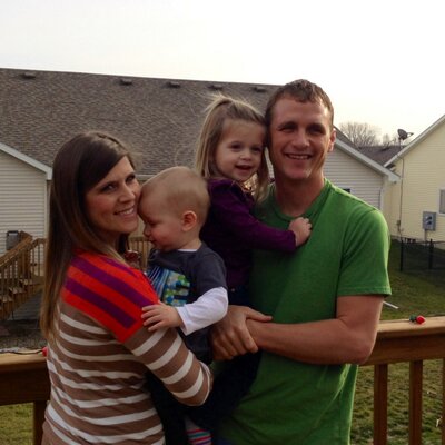 Profile Picture of Annie Schweitzberger (@ASchweitzberger) on Twitter