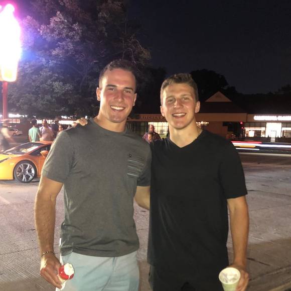 Profile Picture of Nick Rosa (@nsrosa24) on Poshmark