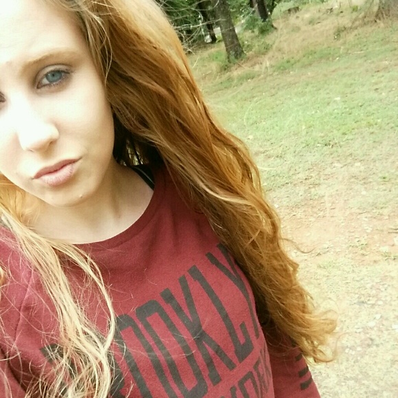 Profile Picture of Aletha Lester (@alethalester) on Poshmark