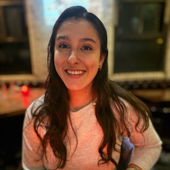 Anita Chomenko - Poshmark Profile Picture of Anita Chomenko (@smallcitycloset) on Poshmark