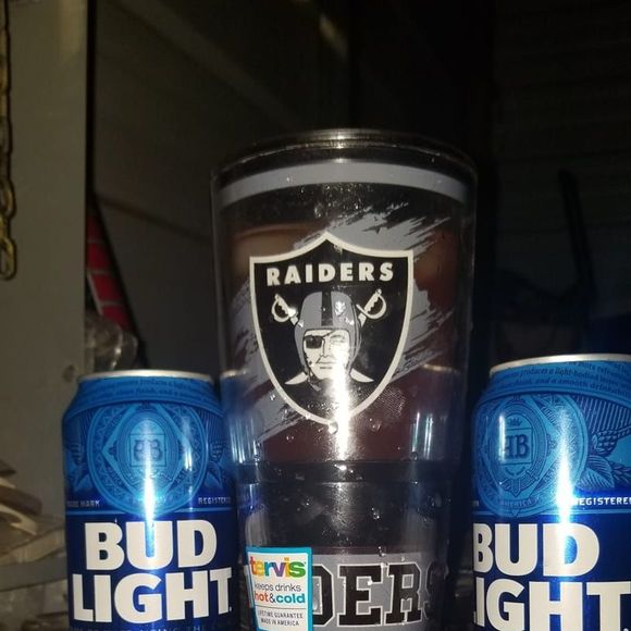 Profile Picture of Frank Silva (@maldito165) on Poshmark