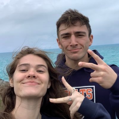 Profile Picture of Jess Pinelli (@jess_pinelli) on Twitter