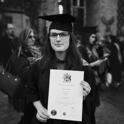 Profile Picture of Alice Wakefield  💚on Twitter