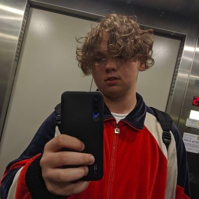 Profile Picture of Viktor Albert (@ViktorAlbert9) on Twitter