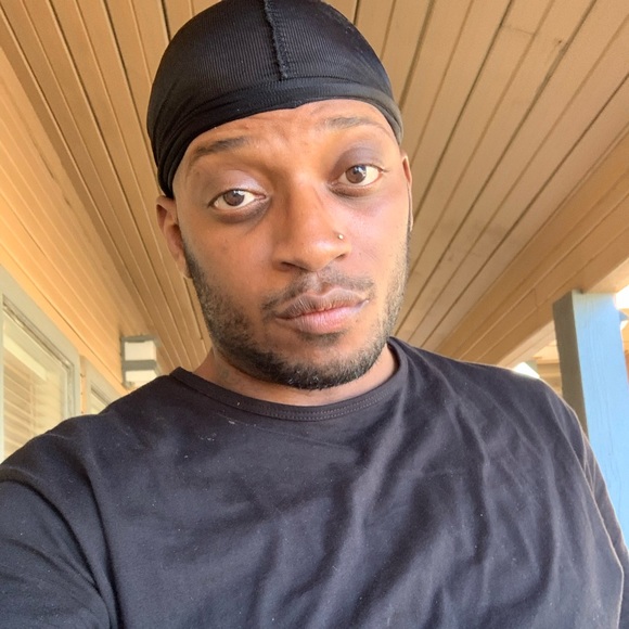 Profile Picture of Tristan Idlebird (@titanjr30) on Poshmark