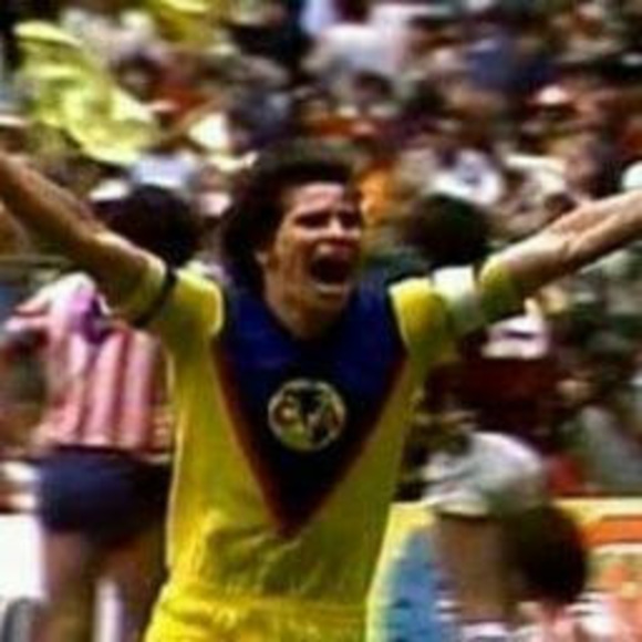 Profile Picture of Carlos Serrato (@carlosserrato69) on Poshmark