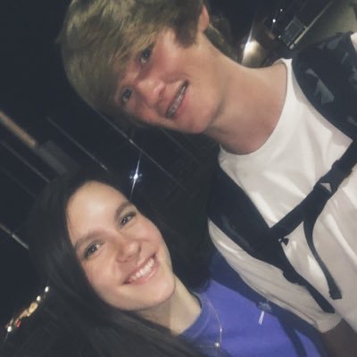 Profile Picture of Ava Hicks (@AvaLouHicks) on Twitter