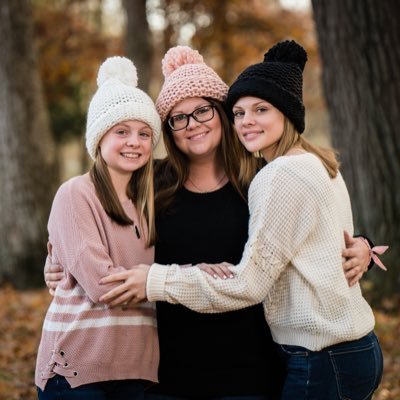 Heather Bradley - Twitter Profile Picture of Heather Bradley (@HeatherRenae00) on Twitter