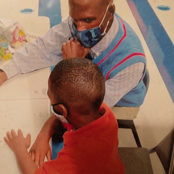 Profile Picture of Larome Armstrong (@larome) on Poshmark