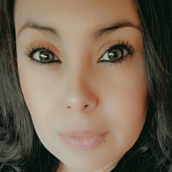 Profile Picture of Patricia Mendiola (@pmendiola1) on Poshmark