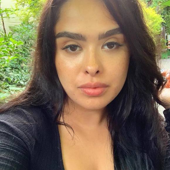 Profile Picture of Rachael Alvarado (@wanderlust92) on Poshmark