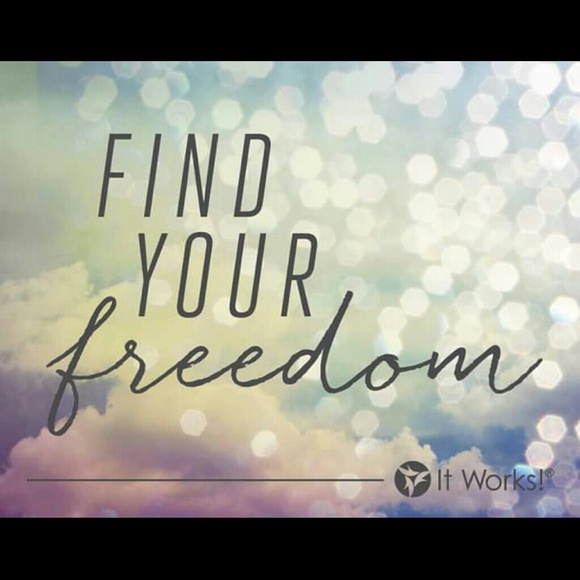 Profile Picture of Amanda Kagarice (@akagarice) on Poshmark