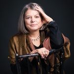 Profile Picture of Cinda Chima (@cindachima) on Instagram