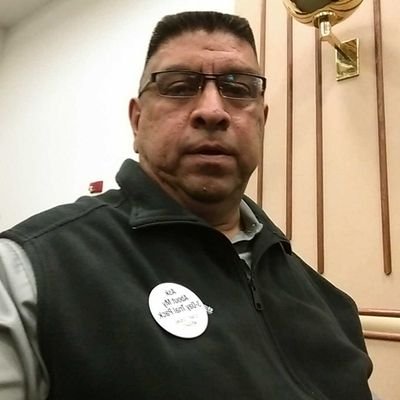 Profile Picture of Richard Reyna (@rich806) on Twitter