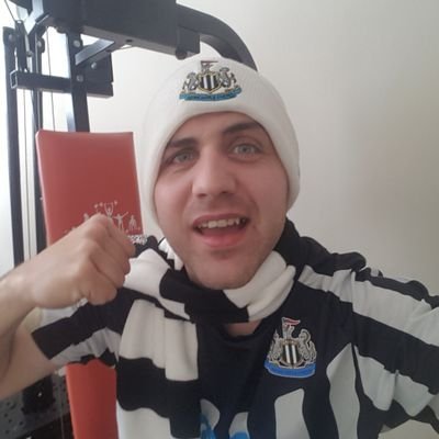 Profile Picture of Robert Pape (@PapeRobbiepep) on Twitter