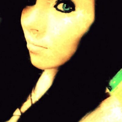 Profile Picture of CassyCatastrophe (@_CassandraBear_) on Twitter