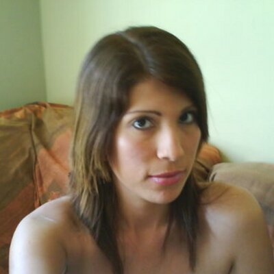 Profile Picture of CLAUDIA MIRAMONTES (@CLAUXIME23) on Twitter