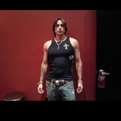 Profile Picture of Matthew Samson (@Mattland13) on Twitter