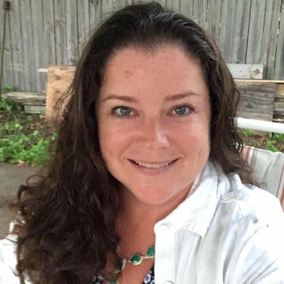 Profile Picture of Tina Canary (@3coast_realtor) on Twitter