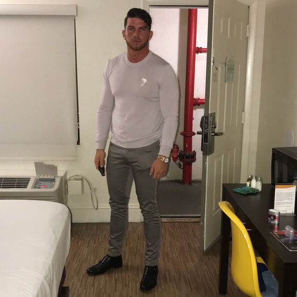 Profile Picture of Mike Adrian (@johnh13113) on Poshmark