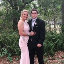 Profile Picture of Logan Weber (@loganweber31) on Twitter