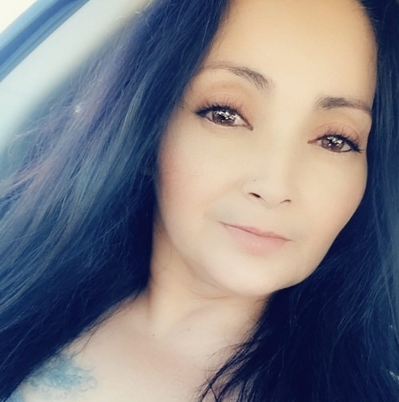 Tracie Gomez - Poshmark Profile Picture of Tracie Gomez (@traciegomez69) on Poshmark