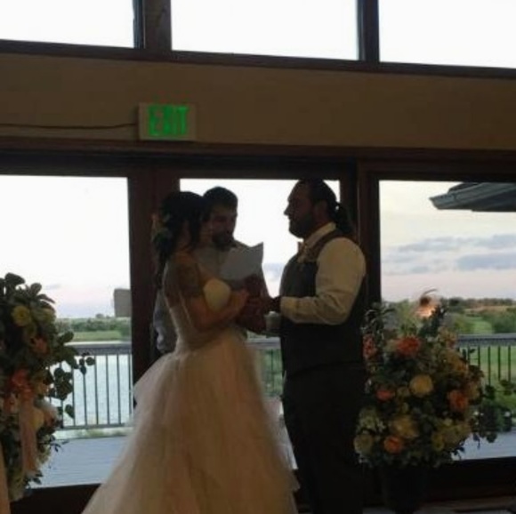 Profile Picture of Al Ramos (@alphonsusr316) on Poshmark