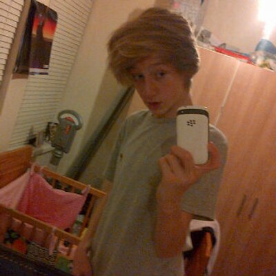 Profile Picture of Danny Isaacs (@dannyisaacs_) on Twitter
