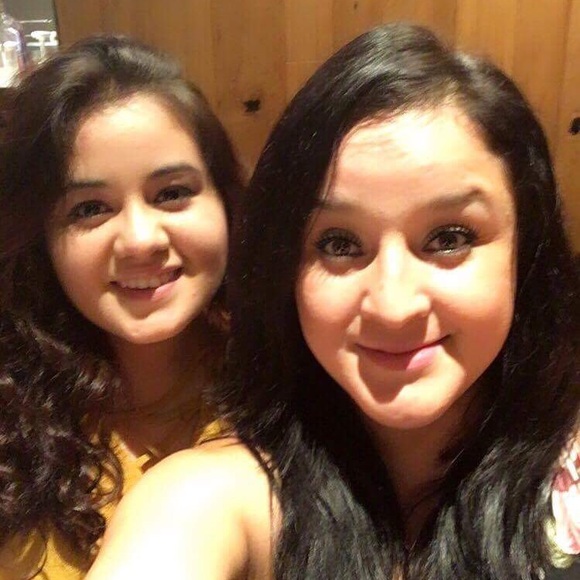 Profile Picture of Ericka Bolanos (@bolanosh) on Poshmark