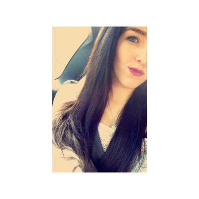 Profile Picture of Heather Schreiber (@Heatherschreib1) on Twitter