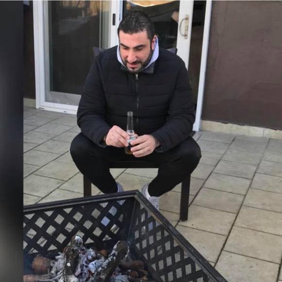 Zafer Katrib - Poshmark Profile Picture of Zafer Katrib (@zaferkatrib) on Poshmark