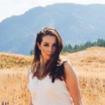Profile Picture of Madeline Bowen (@_madeline_elizabeth) on Instagram
