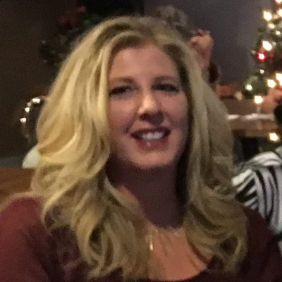 Profile Picture of Lori Peffer (@Lori_Mnpls) on Twitter