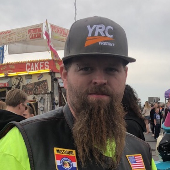 Profile Picture of Dustin Page (@pagedustin) on Poshmark