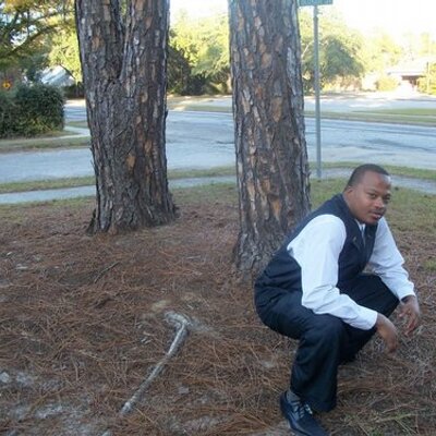 Profile Picture of Bryan Youmans (@ApostleYoumans) on Twitter