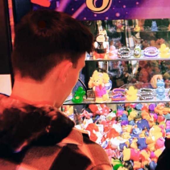 Profile Picture of Jason Grebenyuk (@sotavlogs) on Poshmark