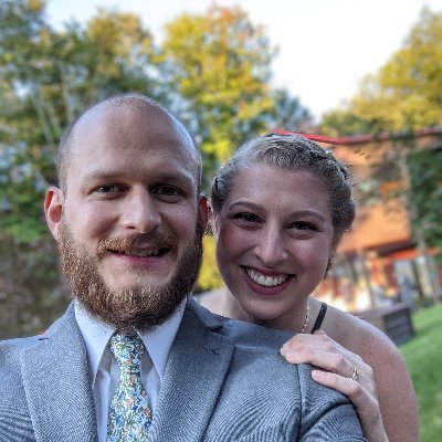 Profile Picture of Sean J Bates 🌹 (@seanyb99) on Twitter