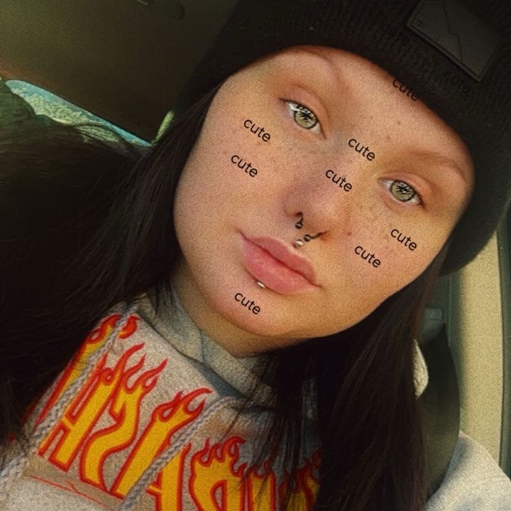 Profile Picture of Mikaela Hansen (@groggmikkan) on Tiktok