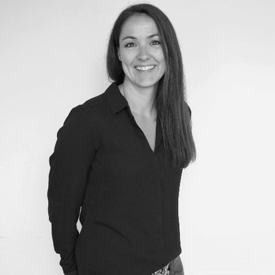 Profile Picture of Julia Layton (@jeylay13) on Twitter