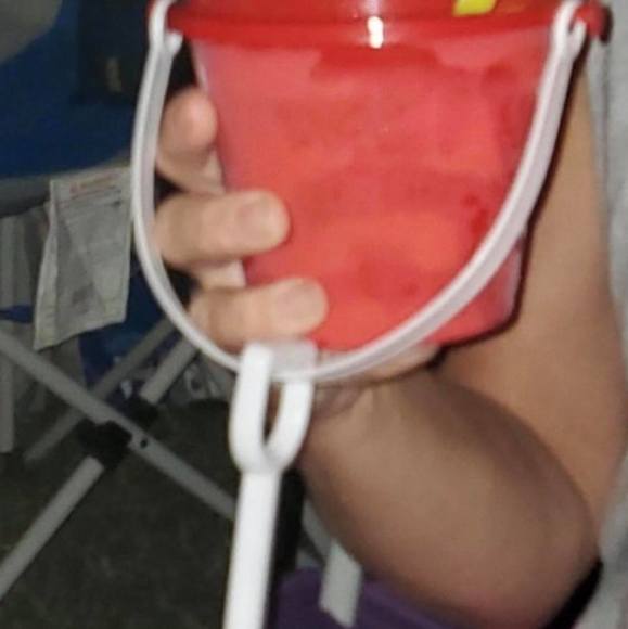 Profile Picture of Heather Rathof (@jennapaige08) on Poshmark