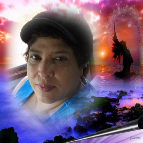 Profile Picture of Luz Cotto (@bernardlucy63) on Poshmark