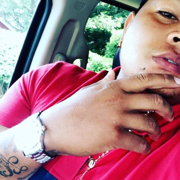 Profile Picture of Rivera Gabriel (@riveragabriel) on Poshmark