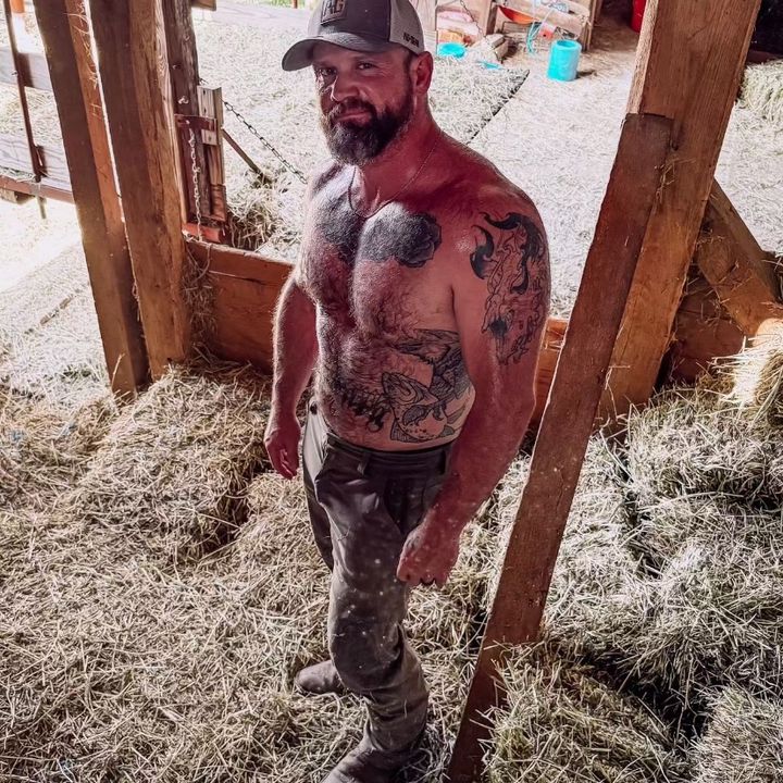 Profile Picture of larrymath8 (@larrymath8) on Tiktok