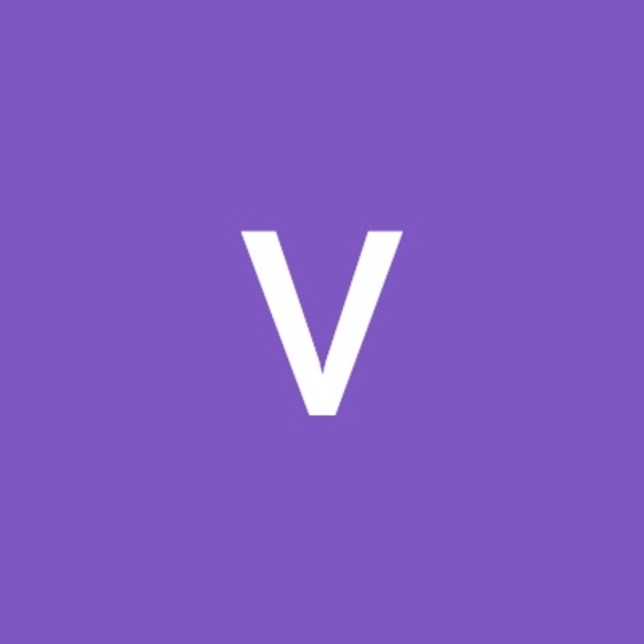 Profile Picture of Verbena A (@amme0995) on Poshmark
